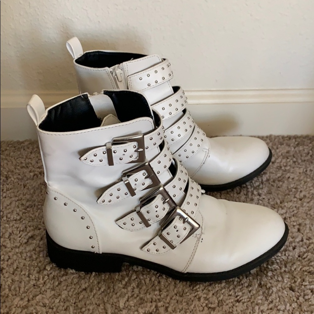 NEW White boots
